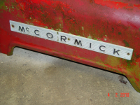 IHC D 439 McCormick engine bonnet