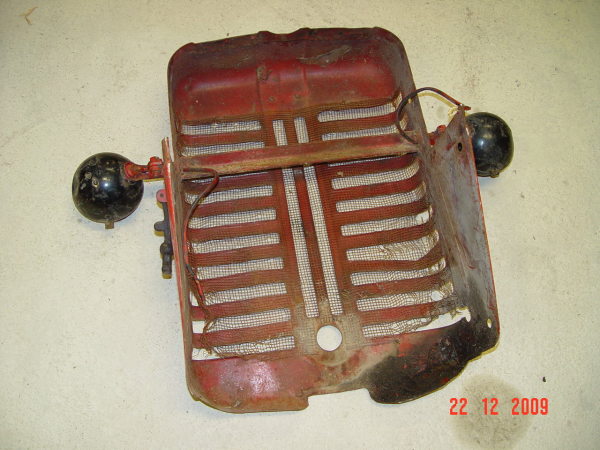 IHC D 217 McCormick front plate