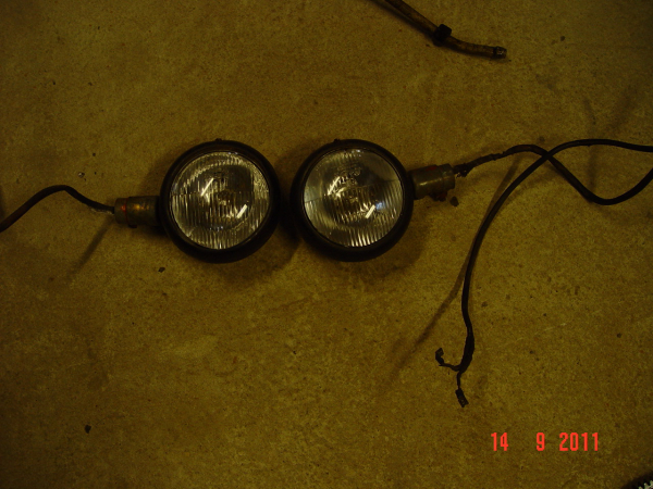 IHC D 320 lamps